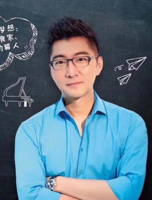 彬的第一张照片--杭州认干亲服务网