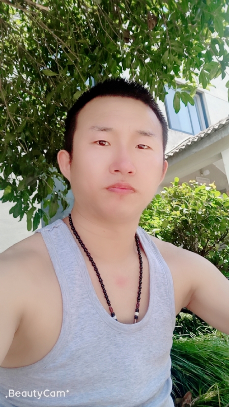 系咯在的第一张照片--杭州认干亲服务网