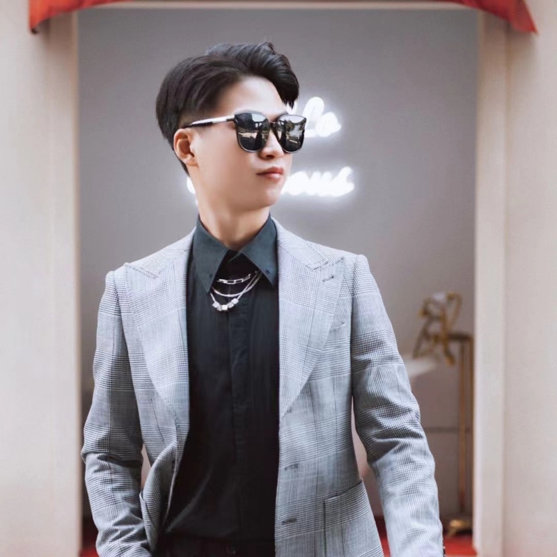 苟逸飞48的第二张照片--杭州认干亲服务网