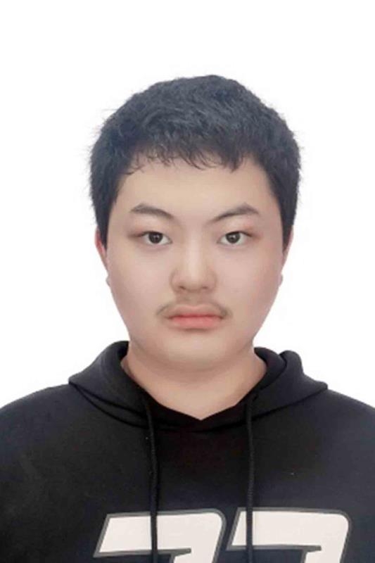 爱笑的男孩的第二张照片--杭州认干亲服务网