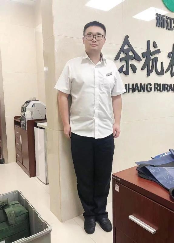 君临天下的第一张照片--杭州认干亲服务网