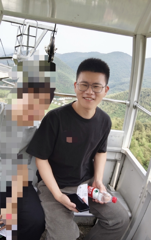 奔奔笨笨的第二张照片--杭州认干亲服务网